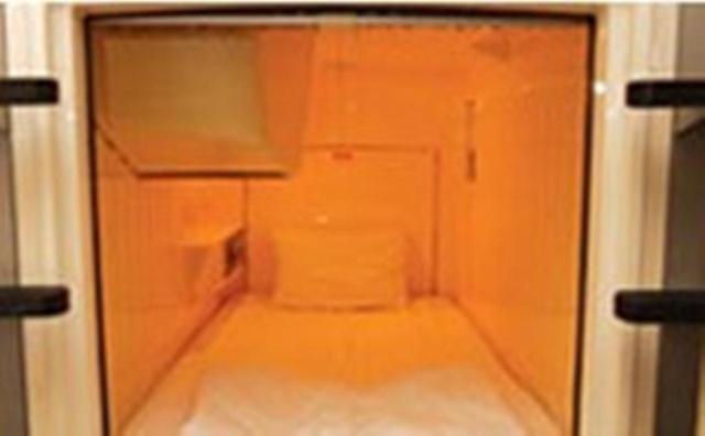Capsule Hotel & Sauna Ikebukuro Plaza Токио Стая снимка