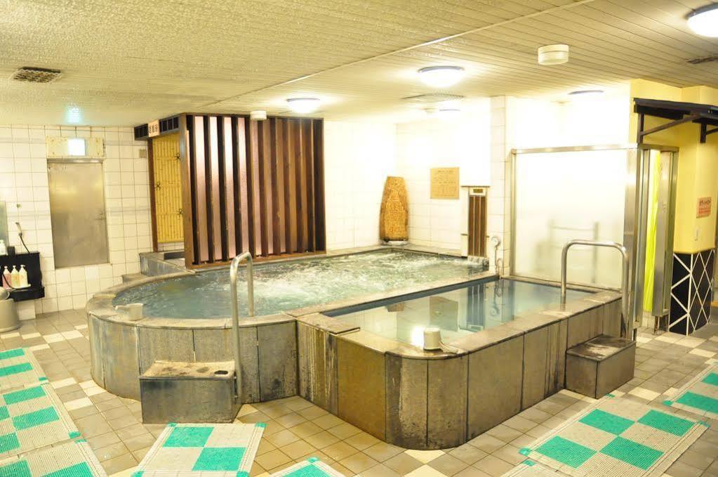 Capsule Hotel & Sauna Ikebukuro Plaza Токио Екстериор снимка